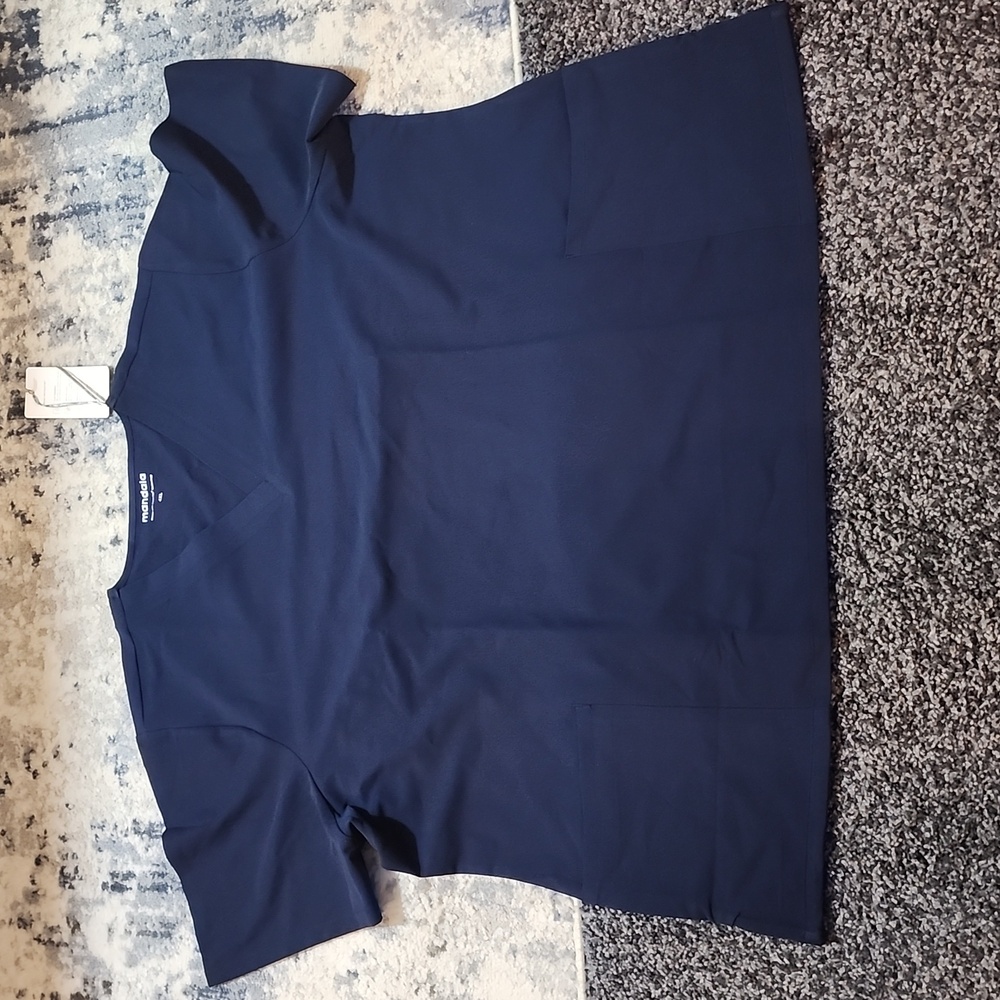Scrubs NWT